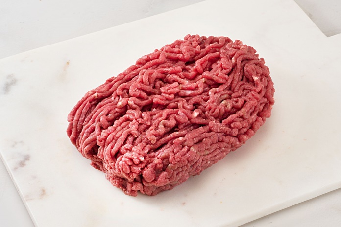 Klausiate – atsakome: kiek reikėtų laikyti mėsą šaldiklyje, kad ji išliktų kokybiška?