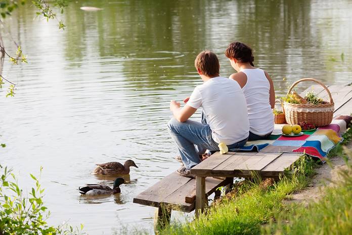 ORAI: Šiandien lietinga, debesuota bet šilta diena